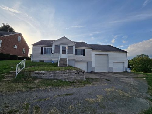 22 Gibson Ave, Masontown, WV, 26542-8636 | Card Image