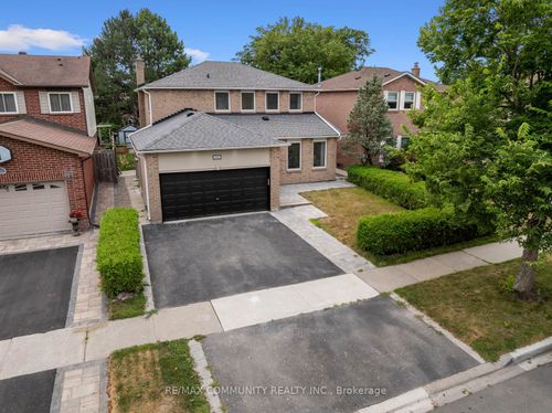 2483 Linwood St, Pickering, ON, L1X1G6 | Card Image