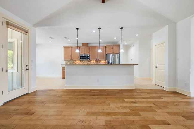 22127 Oban Dr, House other with 3 bedrooms, 3 bathrooms and null parking in Spicewood TX | Image 12