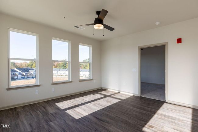 011-1280x960-family-room | Image 11