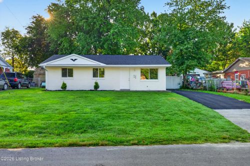 9817 Saturn Dr, Louisville, KY, 40229 | Card Image