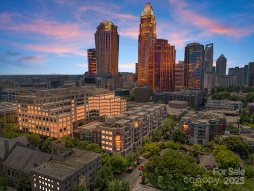 208-400 N Church St, Charlotte, NC, 28202-2174 | Card Image