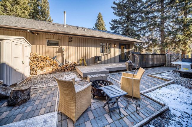 20 Pinewood Crescent, House other with 3 bedrooms, 1 bathrooms and 3 parking in Canmore AB | Image 32