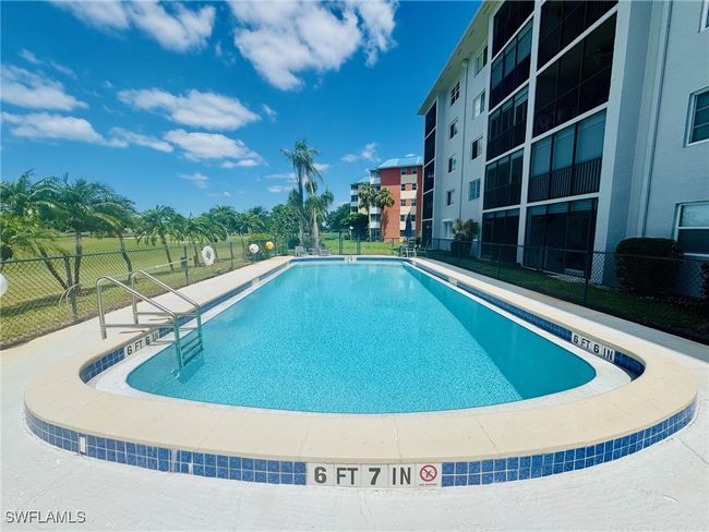 APT-304 - 190 Pebble Beach Blvd, Condo with 2 bedrooms, 2 bathrooms and null parking in NAPLES FL | Image 7