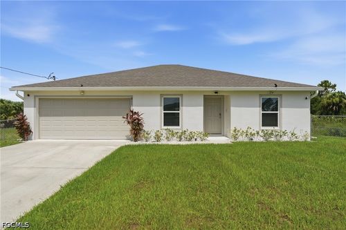 811 Coffield Ave, Lehigh Acres, FL, 33974 | Card Image