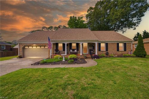 325 Parker Rd, Chesapeake, VA, 23322-5620 | Card Image