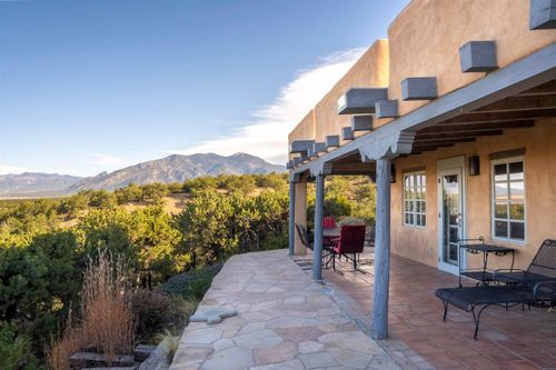  Vista Encantada, Taos, NM, 87571-6479 | Card Image