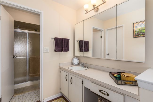 APT-405 - 714 Walnut Dr, Condo with 2 bedrooms, 2 bathrooms and 1 parking in Darien IL | Image 15