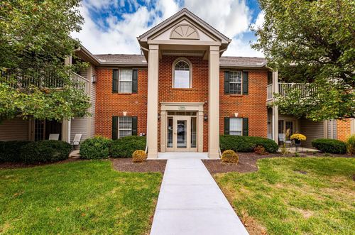 7991 Pinnacle Point Dr, West Chester, OH, 45069 | Card Image