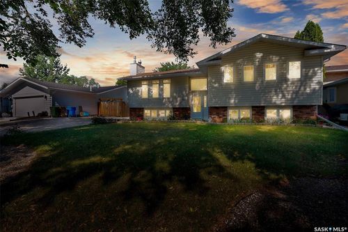 130 Laval Dr, Regina, SK, S4V0B3 | Card Image