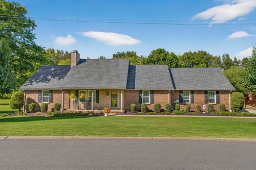 102 Arrowood Dr, Cottontown, TN, 37048-4661 | Card Image