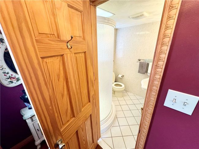 50 Washington Ave, House other with 3 bedrooms, 2 bathrooms and 4 parking in Riverside RI | Image 9