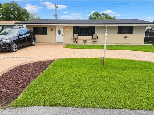8771 Nw 15th Ct, Pembroke Pines, FL, 33024-4769 | Card Image