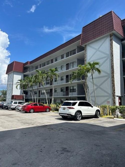 apt-318-1325 W 68th St, Hialeah, FL, 33014-4595 | Card Image