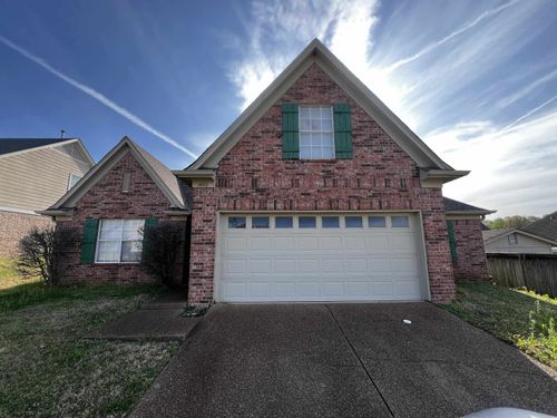 1072 Red Fern Cir E, Cordova, TN, 38018-0104 | Card Image