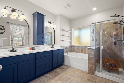 101 Kavanaugh St, Georgetown, TX, 78628-2010 | Card Image