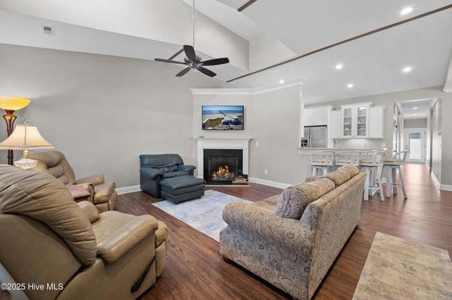 vaulted living, fireplace | Image 6