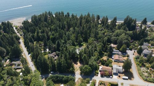 Lot B Grandview Rd, Gibsons, BC, V0N | Card Image