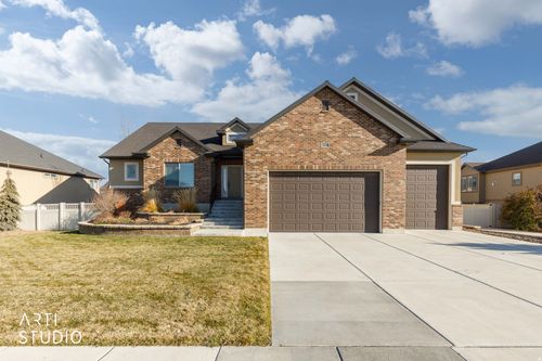 4068 S 4950 W, West Haven, UT, 84401-6719 | Card Image