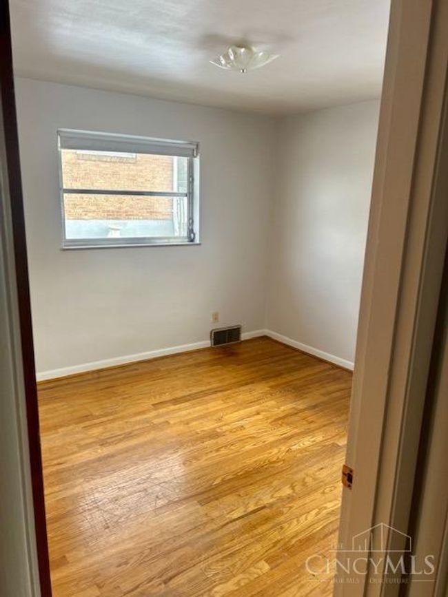 313 Genoma Dr, House other with 2 bedrooms, 1 bathrooms and null parking in Reading OH | Image 6