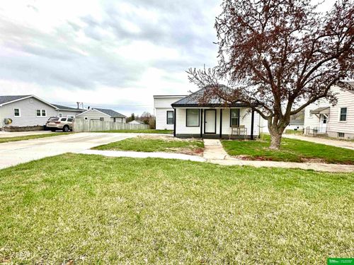 1005 12th St, Wisner, NE, 68791-2111 | Card Image