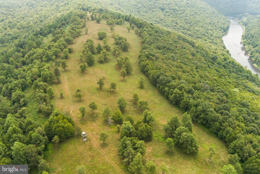 Land in WOODLAND 3