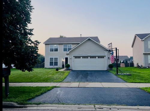 2214 Andrew Trl, Montgomery, IL, 60538-4011 | Card Image