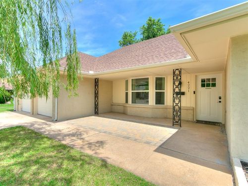 4221 Nw 60th Pl, Oklahoma City, OK, 73112-1305 | Card Image