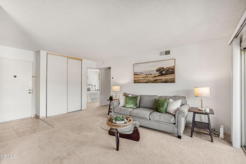 Residential in Thousand Oaks 4