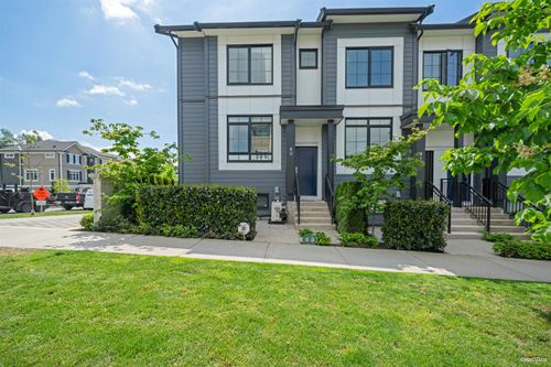 82-2075 Oak Meadows Dr, Surrey, BC, V3Z1J6 | Card Image