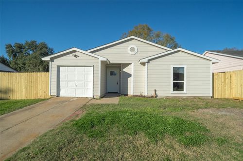 24302 Jumping Jay Dr, Hockley, TX, 77447-9265 | Card Image