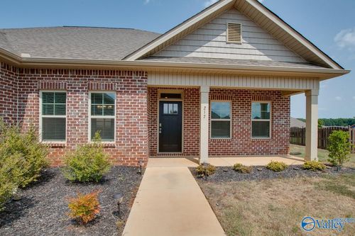 217 Maureen Dr Sw, Madison, AL, 35756-2614 | Card Image