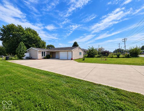 12537 Paddock Rd, Camby, IN, 46113-8553 | Card Image