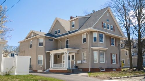 186 Summit St, Pawtucket, RI, 02860-4473 | Card Image