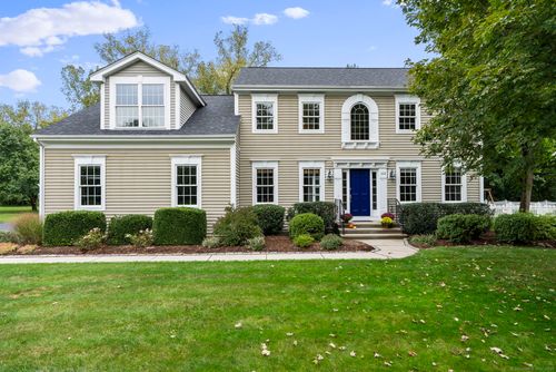 332 Great Pond Rd, South Glastonbury, CT, 06073-3103 | Card Image