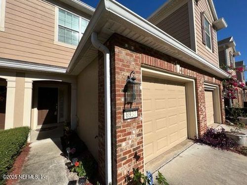 6937 Woody Vine Dr, JACKSONVILLE, FL, 32258-5501 | Card Image