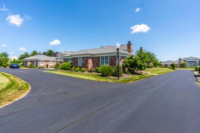 104 Daffodil Court, Condo with 3 bedrooms, 3 bathrooms and null parking in Nicholasville KY | Image 3