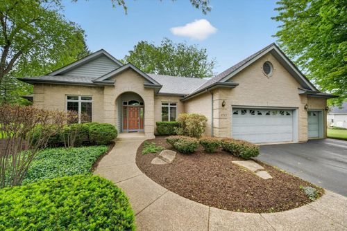 6911 Prairie Dr, Spring Grove, IL, 60081-8320 | Card Image