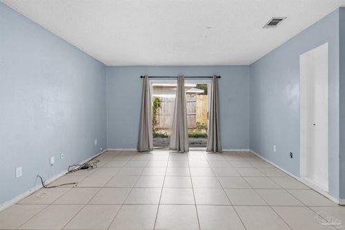 1555 Green Briar Pkwy, Gulf Breeze, FL, 32563-1917 | Card Image