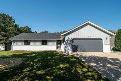 3260 E Carollton Drive, House other with 3 bedrooms, 3 bathrooms and null parking in OAK CREEK WI | Image 2