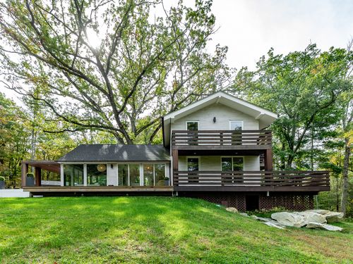 110 Sharon Rd, Lakeville, CT, 06039-2134 | Card Image