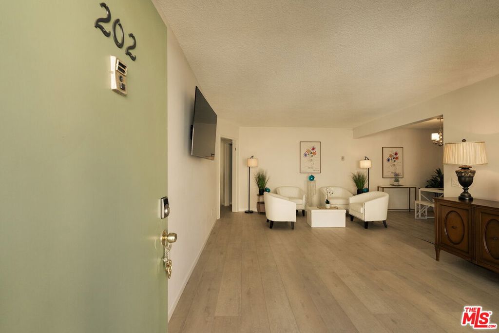 Residential in Los Angeles 2