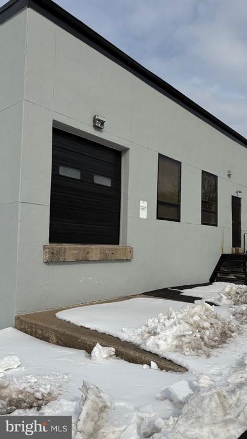 ste-6-400 Lincoln Ave, HATBORO, PA, 19040-2224 | Card Image