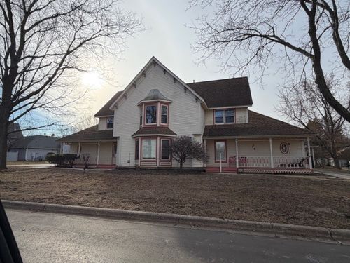 0-745 Regina Ct, Woodstock, IL, 60098-2390 | Card Image