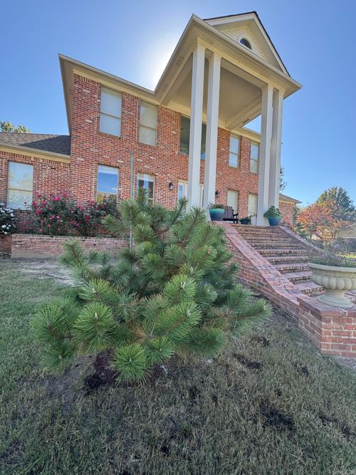 1501 Dogwood Trl, Conway, AR, 72032-8044 | Card Image
