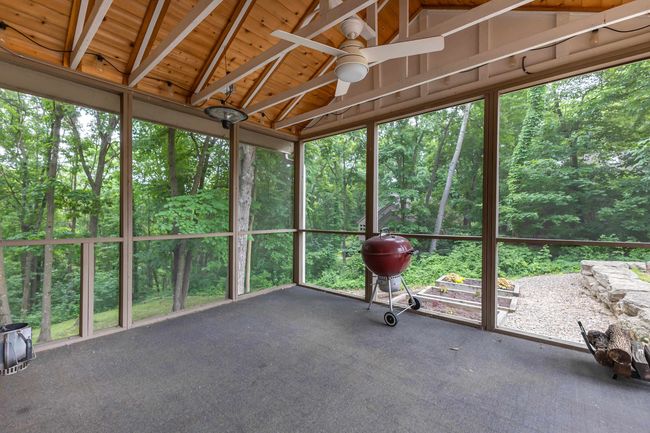 263 Blackhawk Trce, House other with 3 bedrooms, 2 bathrooms and null parking in Galena IL | Image 8