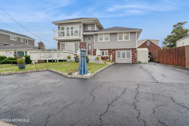 206 Beach Ave, House other with 5 bedrooms, 3 bathrooms and null parking in Leonardo NJ | Image 6