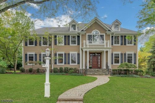 40 Lee Ter, Short Hills, NJ, 07078-1505 | Card Image
