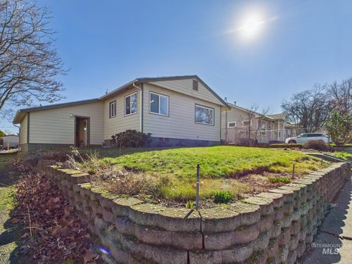 1311 17th St, Lewiston, ID, 83501-3647 | Card Image