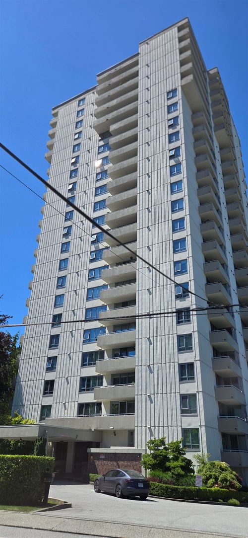 307-5645 Barker Ave, Burnaby, BC, V5H3Z5 | Card Image